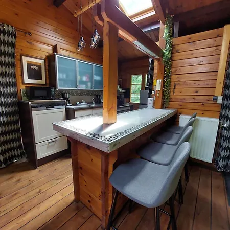 Le Loriquet Chalet Beaumont